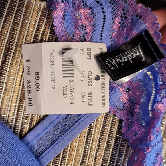 Undie Bundle Victoria Secret Frederick's - Picture 8 of 10